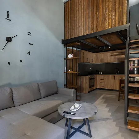 Wooden Apartament *